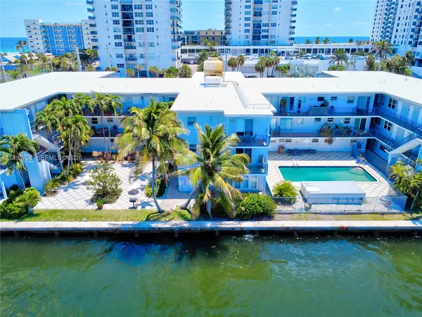 $2,300 | 2200 South Ocean Drive, Unit N116, Hollywood, FL 33019