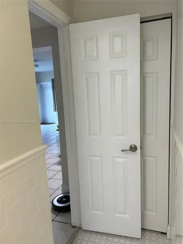 $3,000 | 2200 South Ocean Drive, Unit N116, Hollywood, FL 33019