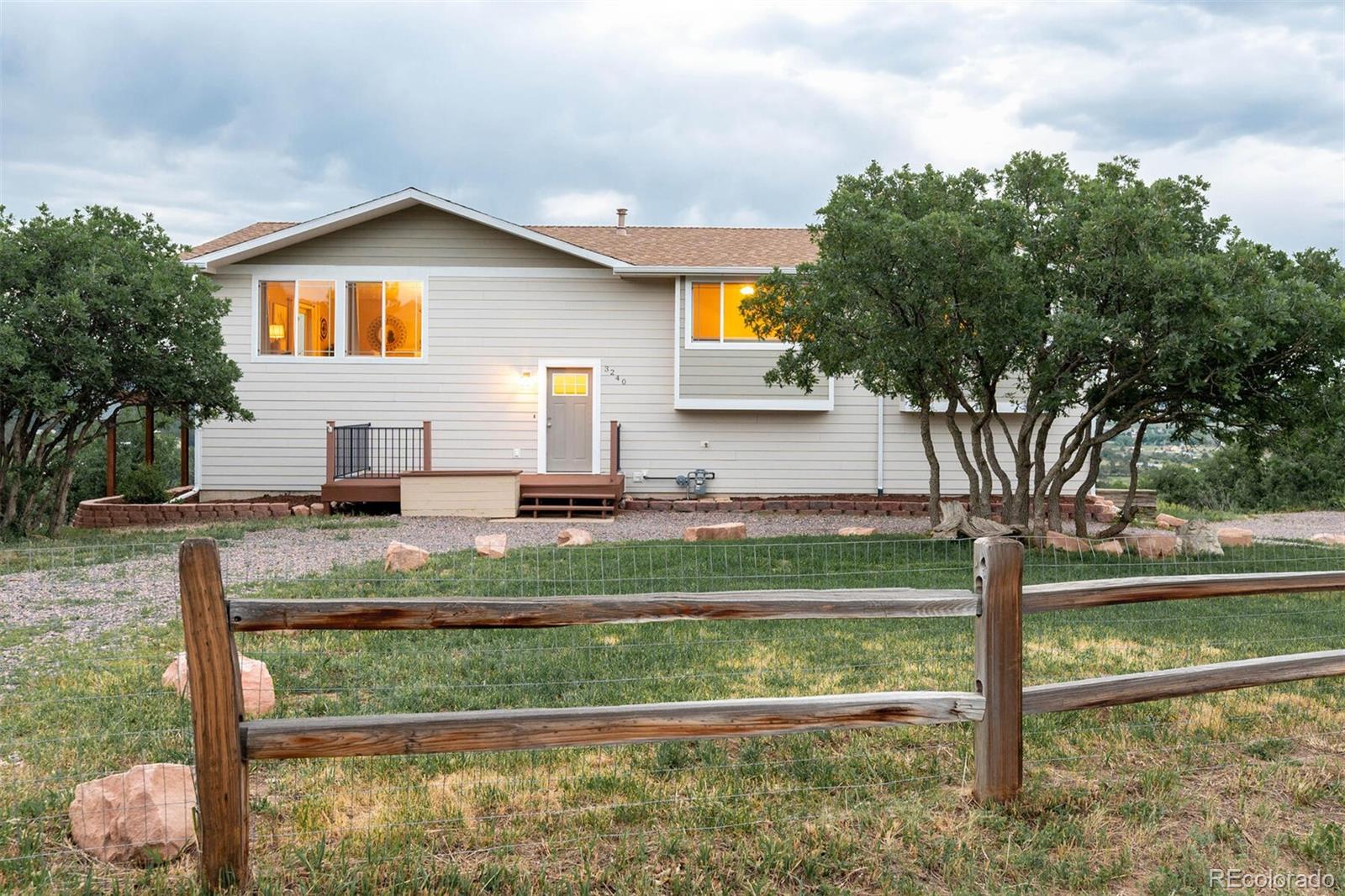 3240 Doolittle Road Monument, CO 80132 - Photo 2 of 34