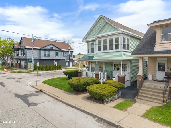 $399,000 | 302-304 Michigan Avenue, Schenectady, NY 12303