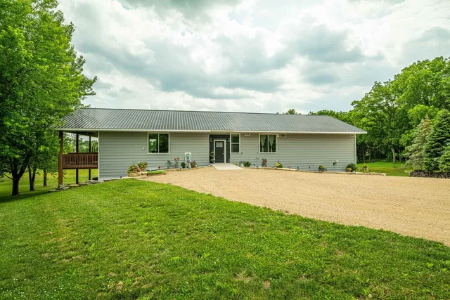 $564,900 | W6579 Karric Lane, Monroe, WI 53566