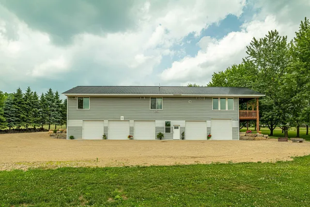 $564,900 | W6579 Karric Lane, Monroe, WI 53566