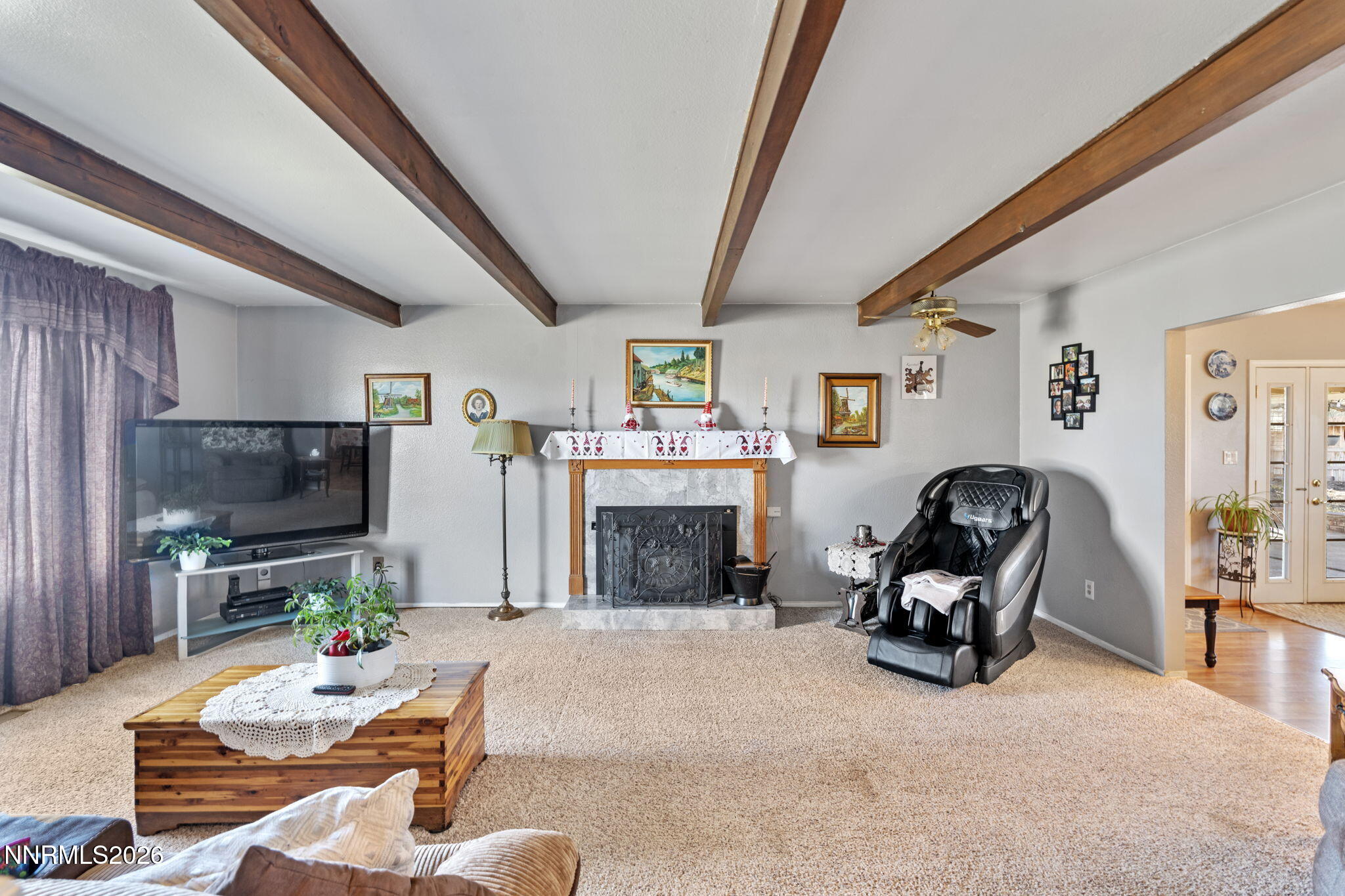 11505 Vicksburg Road Reno, NV 89508 - Photo 3 of 39 Living Room
