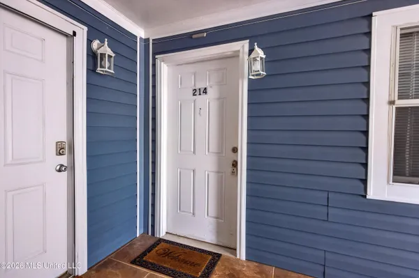 $168,000 | 1282 Beach Boulevard, Unit 214, Biloxi, MS 39530