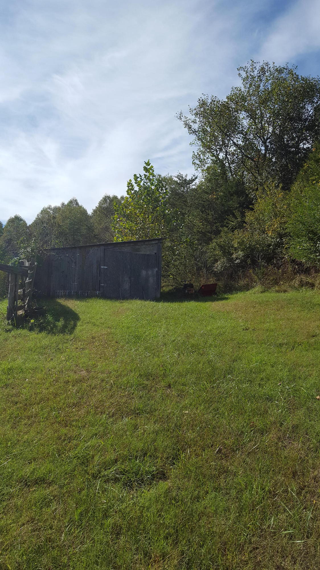 2795 Dundee Road Huddleston, VA 24104 - Photo 11 of 13 20161011_145224