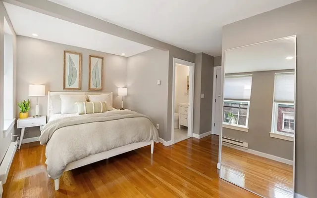 $4,000 | 9 Hancock Street, Unit 5R, Boston, MA 02114