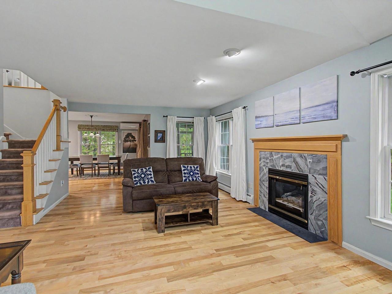 42 Cardinal Way Shelburne, VT 05482 - Photo 9 of 29