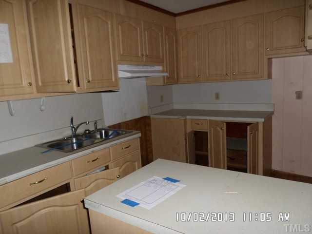 602 West Morehead Street Roxboro, NC 27573 - Photo 6 of 14