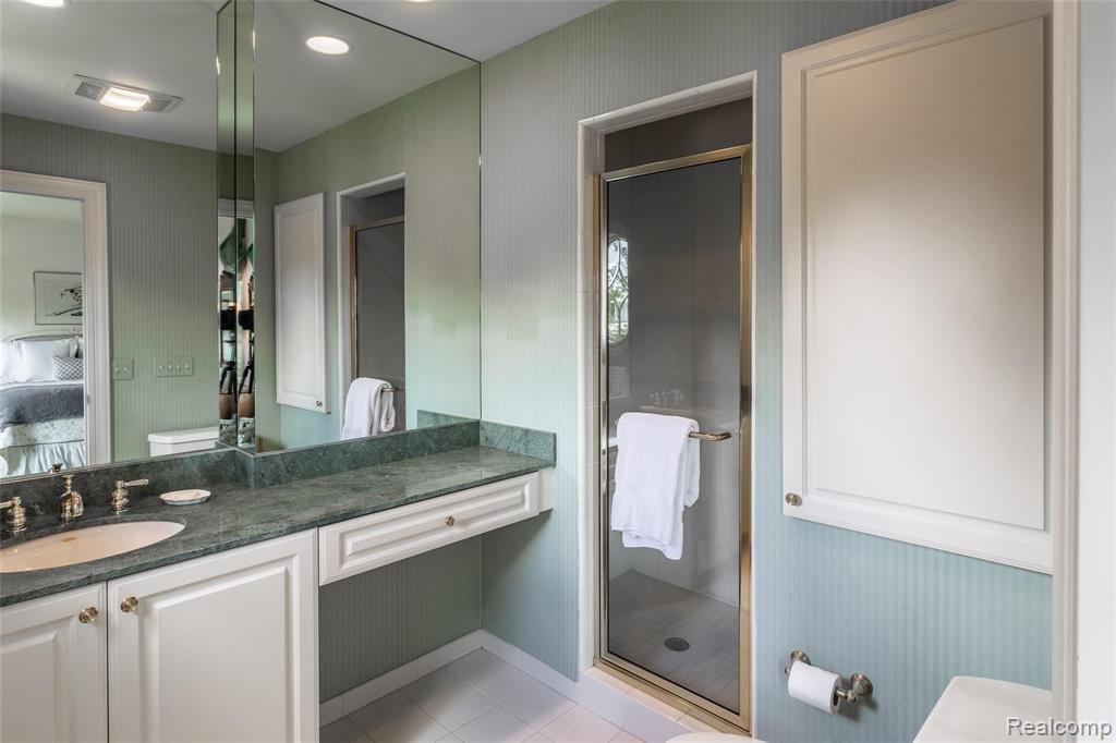 222 Aspen Road Birmingham, MI 48009 - Photo 46 of 50
