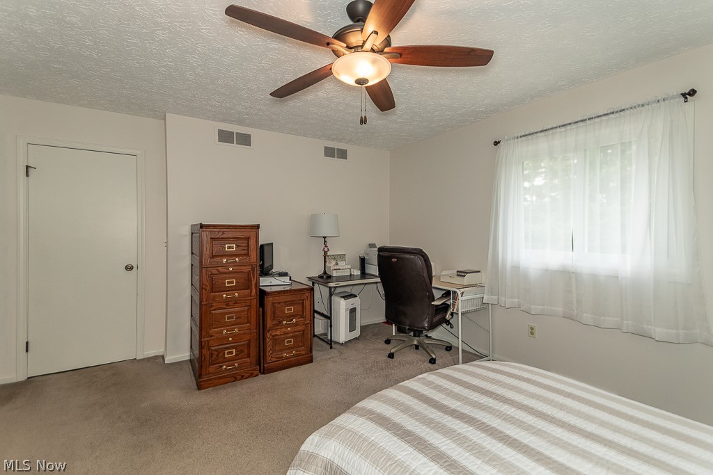 10041 Chardon Road Chardon, OH 44024 - Photo 27 of 48 Gallery Image 27