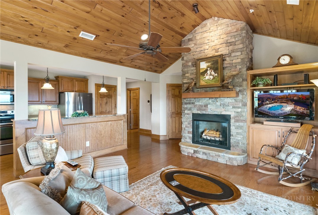 1074 Ridge Haven Parkway, Unit RX6 Banner Elk, NC 28604 - Photo 6 of 50 Gallery Image 6