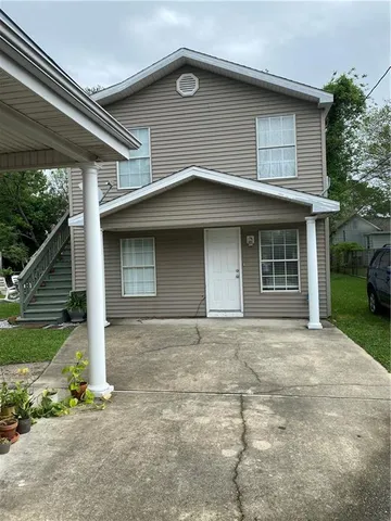 $1,200 | 317 Aurora Avenue, Unit B, Metairie, LA 70005