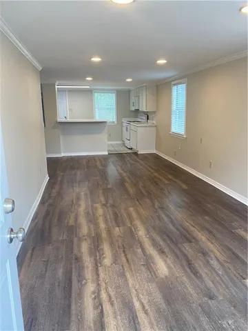 $1,200 | 317 Aurora Avenue, Unit B, Metairie, LA 70005