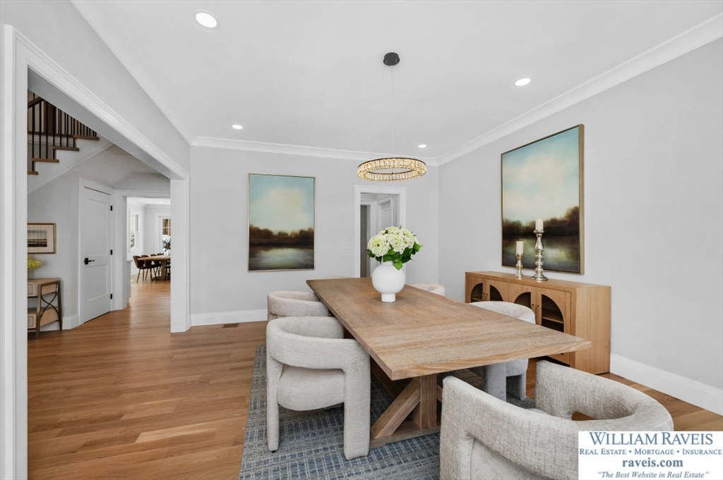 8 Brackett Road Newton, MA 02458 - Photo 11 of 42 Gallery Image 11