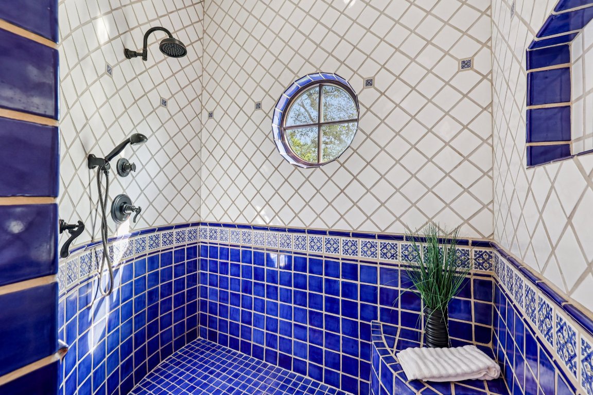 2706 Pearce Road Austin, TX 78730 - Photo 27 of 38