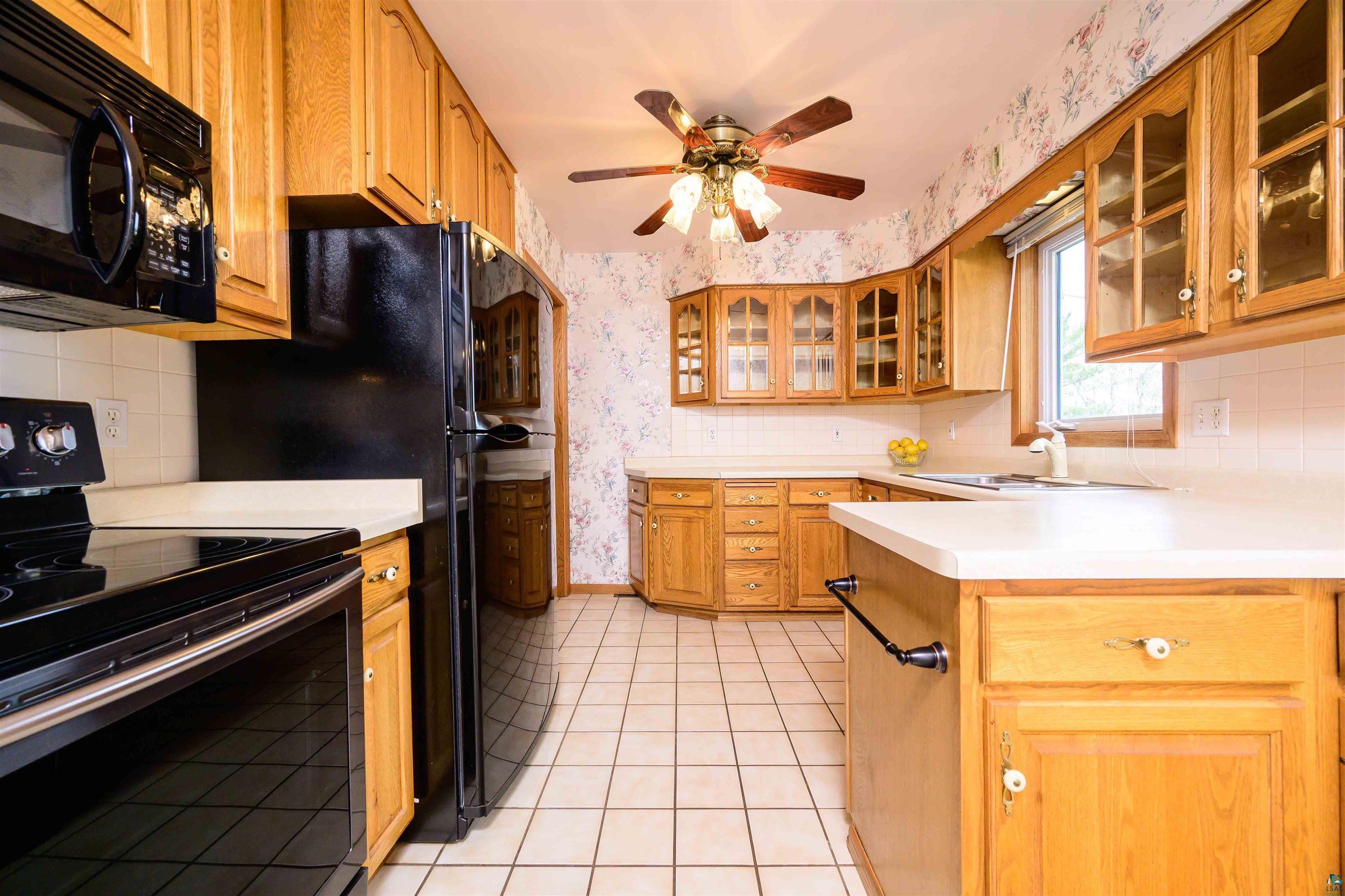 5014 Avondale Street Duluth, MN 55804 - Photo 12 of 68