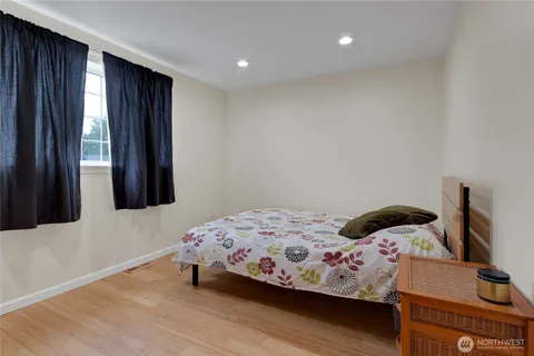 $489,950 | 1912 Martin Luther King Junior Way, Tacoma, WA 98405