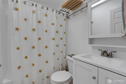 $489,950 | 1912 Martin Luther King Junior Way, Tacoma, WA 98405