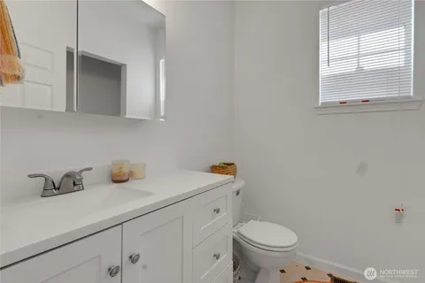 $489,950 | 1912 Martin Luther King Junior Way, Tacoma, WA 98405