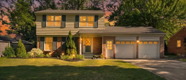 $350,000 | 1731 Clearbrook Street Southeast, Grand Rapids, MI 49508