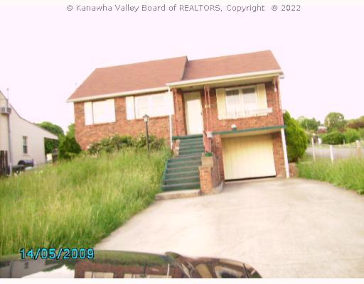 227 North Pinch Road Elkview, WV 25071 - Photo 1 of 8 Exterior Front.
