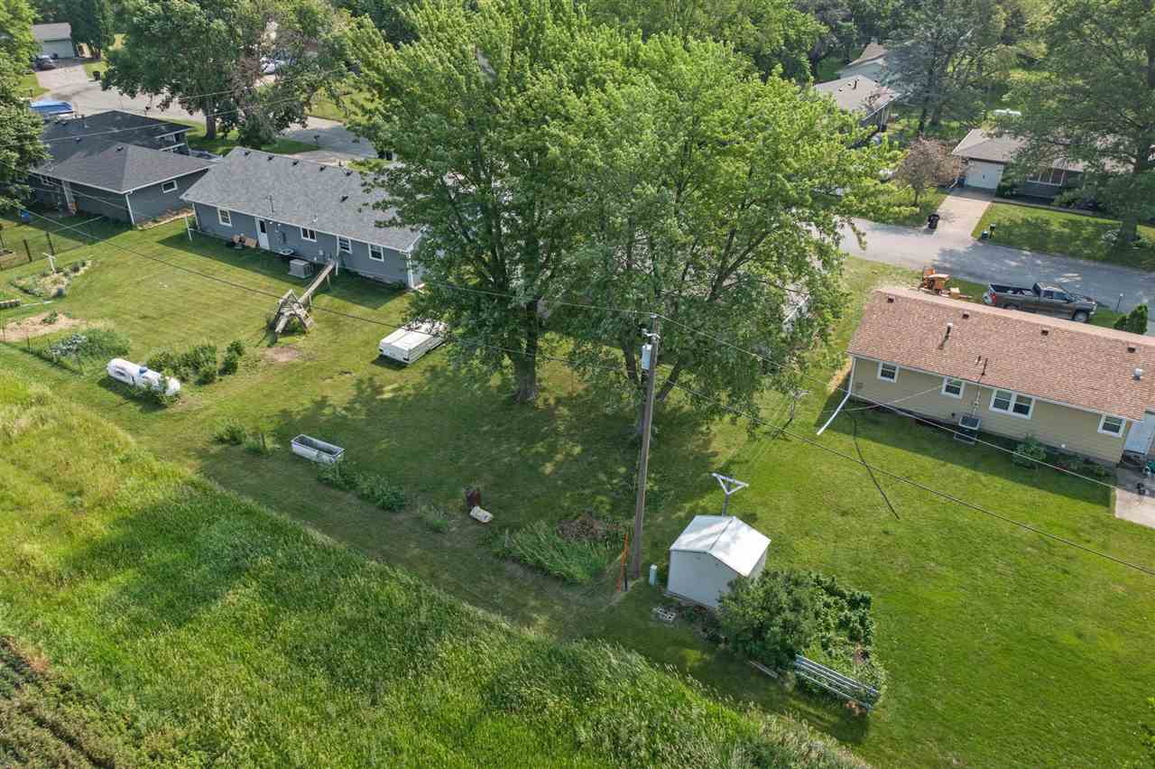 110 Locust Street Bennett, IA 52721 - Photo 31 of 37 Gallery Image 31