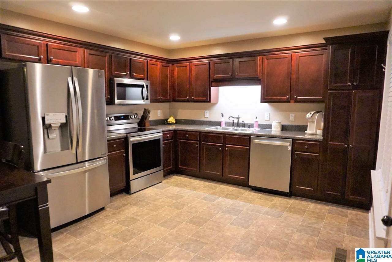 170 Whispering Way Odenville, AL 35120 - Photo 20 of 37