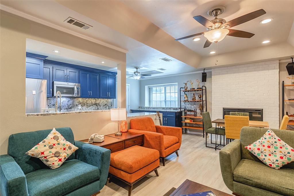 6501 Patsy Lane Watauga, TX 76148 - Photo 6 of 24 a living room with furniture and kitchen view