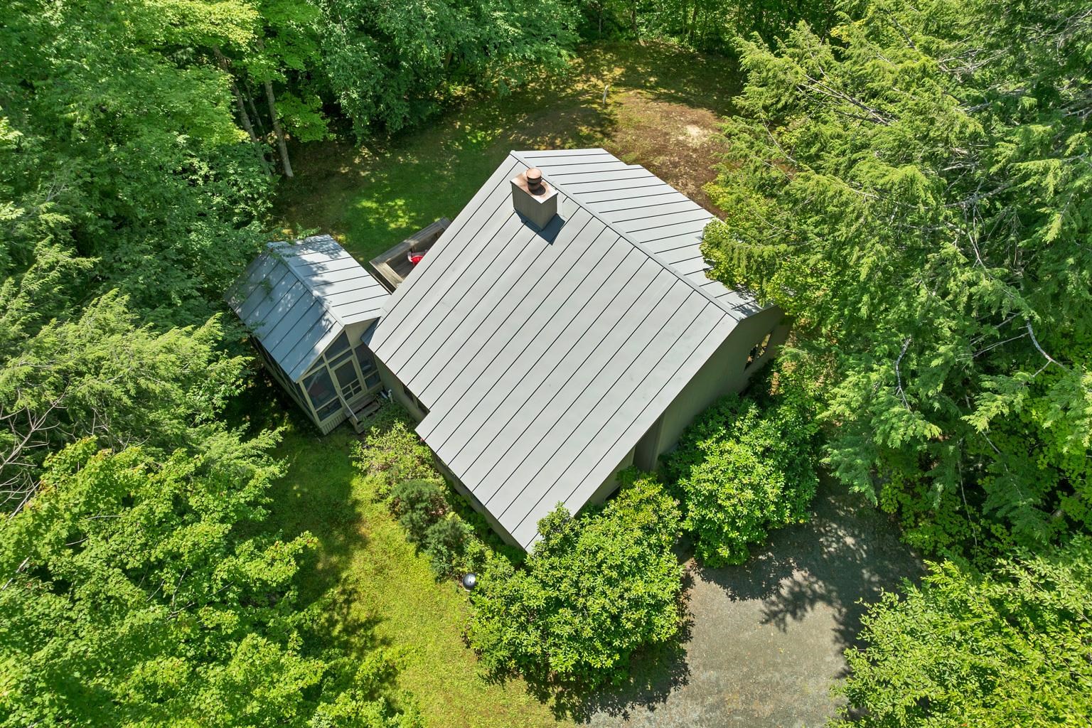 1383 King Hill Road New London, NH 03257 - Photo 5 of 35