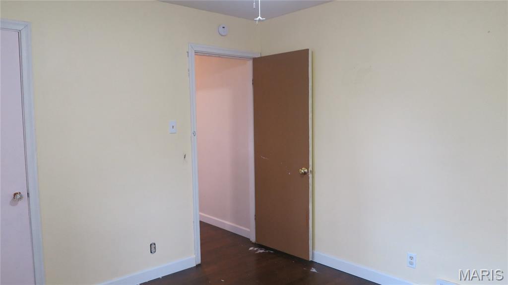 1020 Troy Road Edwardsville, IL 62025 - Photo 12 of 16