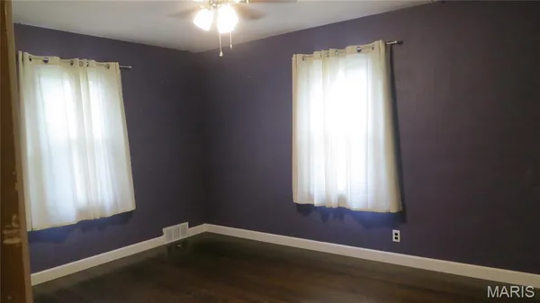 $160,000 | 1020 Troy Road, Edwardsville, IL 62025