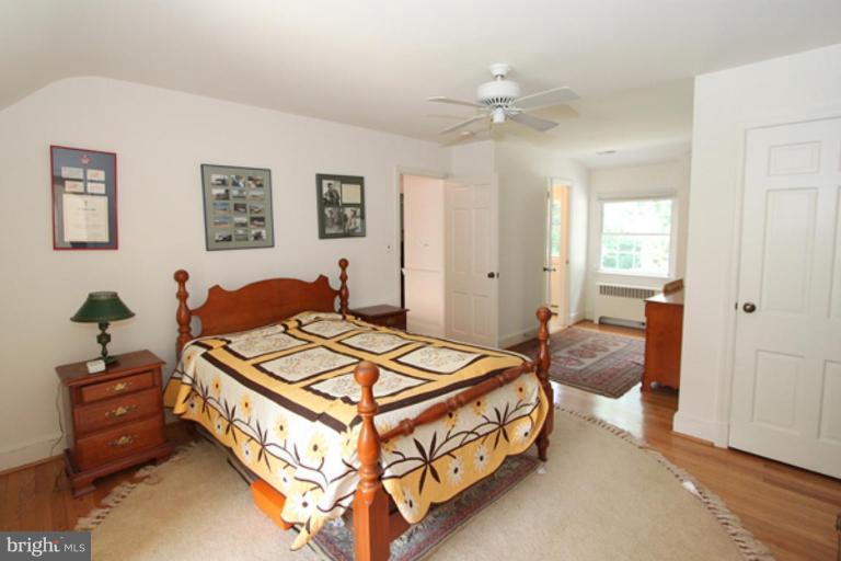 8014 Glendale Road Chevy Chase, MD 20815 - Photo 14 of 20 Bedroom #2