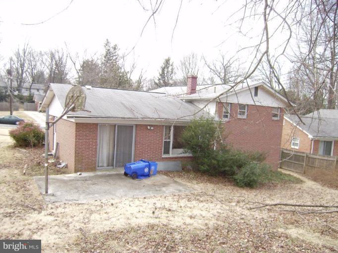 1004 Robroy Drive Silver Spring, MD 20903 - Photo 2 of 14 Exterior (Rear)