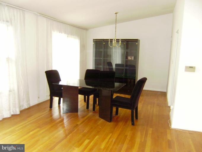 1004 Robroy Drive Silver Spring, MD 20903 - Photo 6 of 14 Dining Area