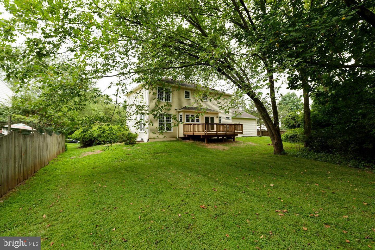 1153 Bandy Run Road Herndon, VA 20170 - Photo 2 of 3 Gallery Image 2