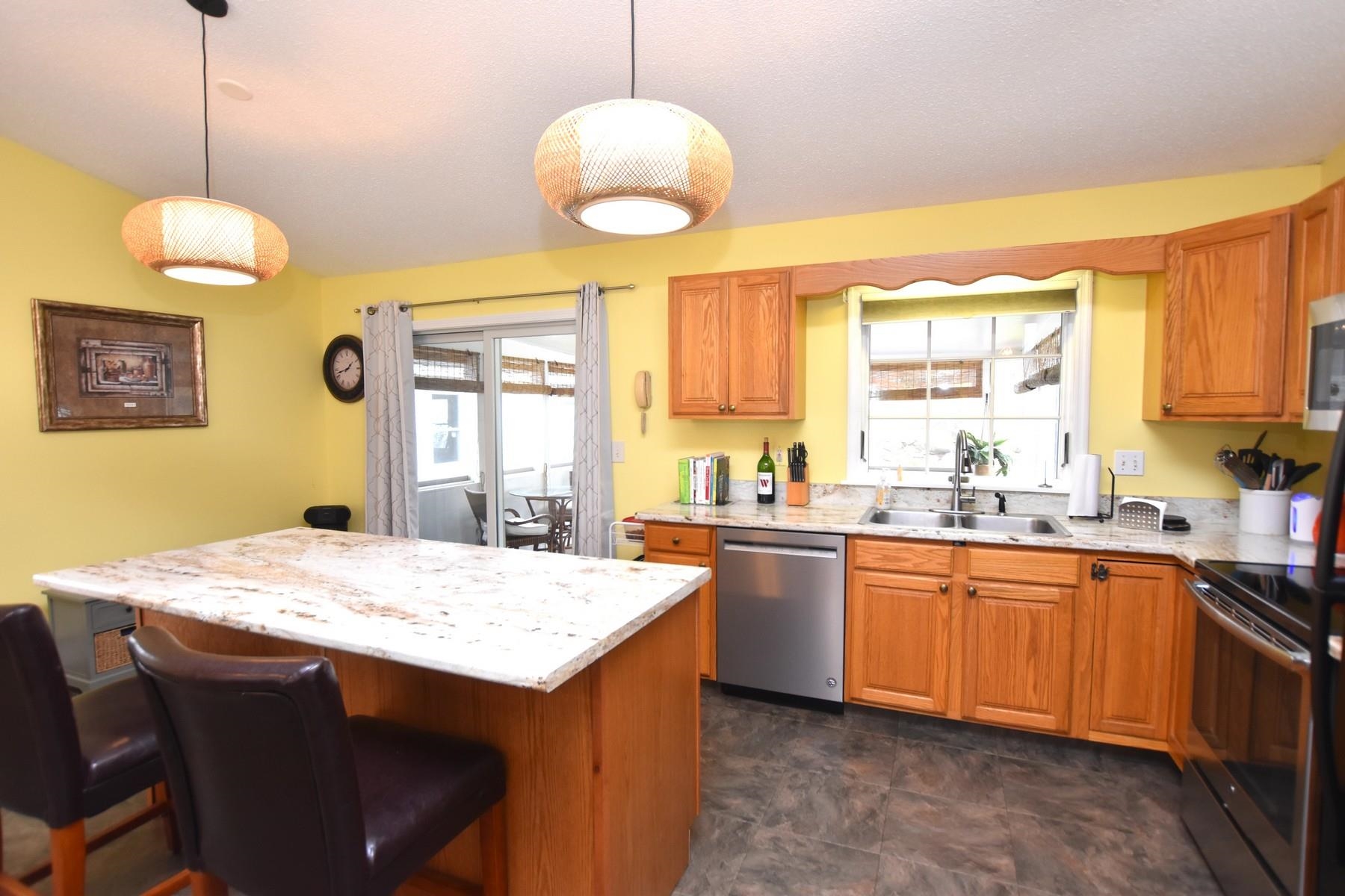 46 Stoneridge Drive Rutland, VT 05701 - Photo 12 of 28