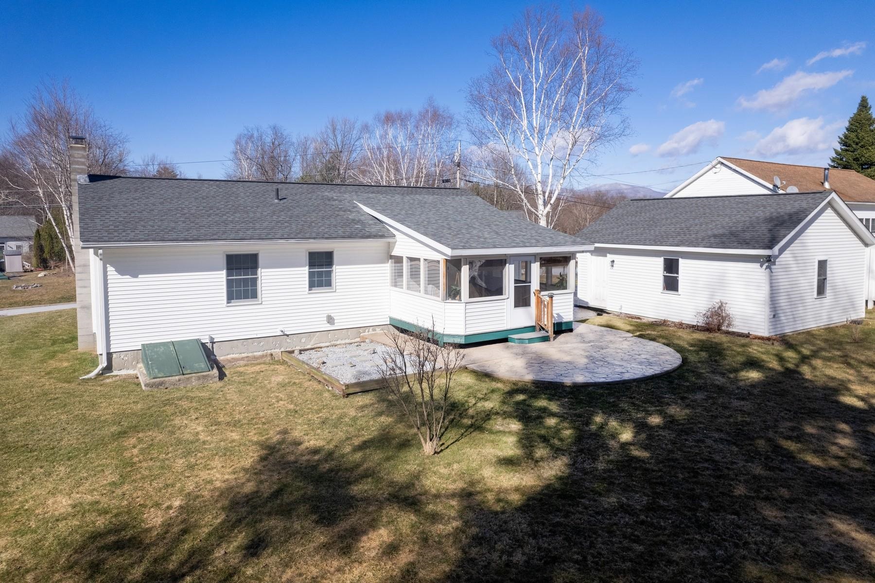 46 Stoneridge Drive Rutland, VT 05701 - Photo 8 of 28