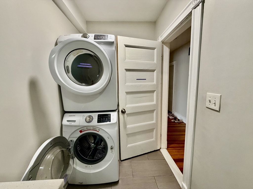 17 East Milton Road, Unit 1A Brookline, MA 02445 - Photo 9 of 13