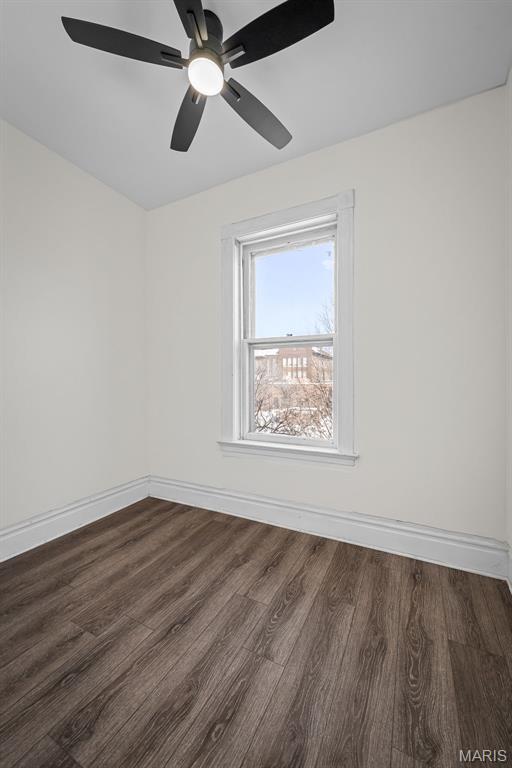 2028 Russell Boulevard, Unit 2F St. Louis, MO 63104 - Photo 16 of 23