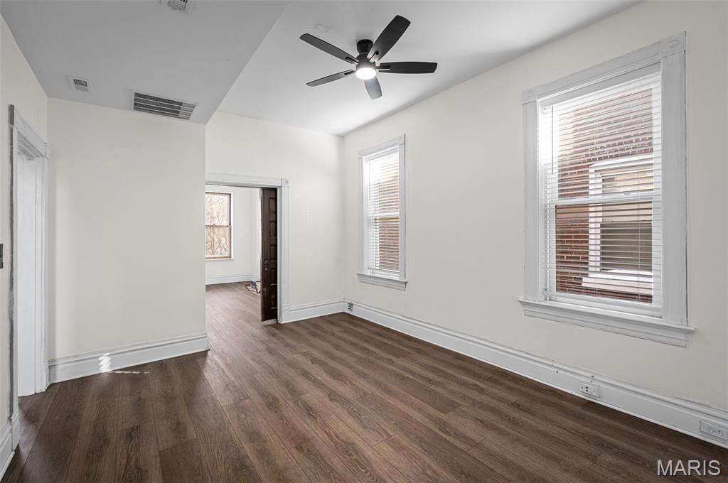 2028 Russell Boulevard, Unit 2F St. Louis, MO 63104 - Photo 7 of 23