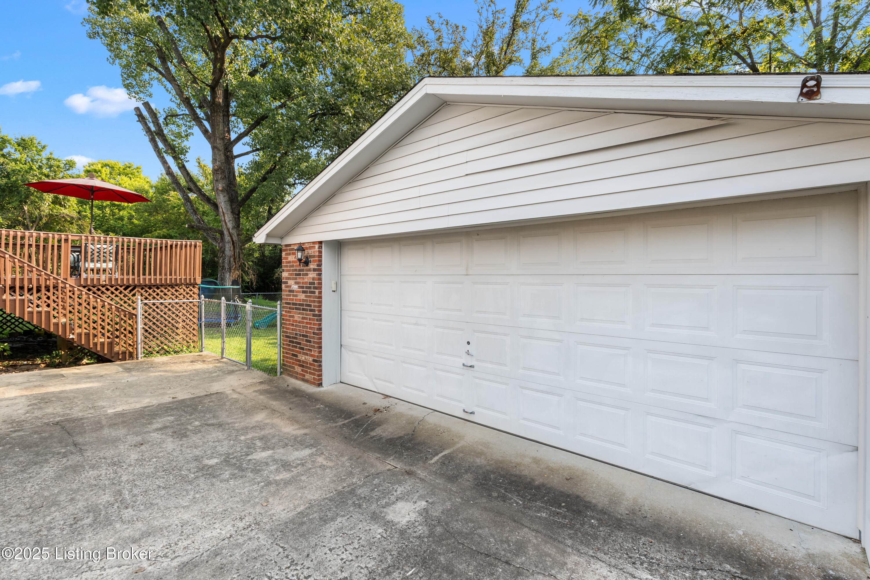 823 Creek Valley Road Louisville, KY 40243 - Photo 31 of 40 Oversized 2 car garage with keypad.
