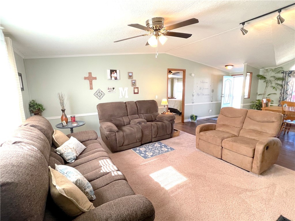 136 Jones Road West Union, SC 29696 - Photo 11 of 48 Gallery Image 11