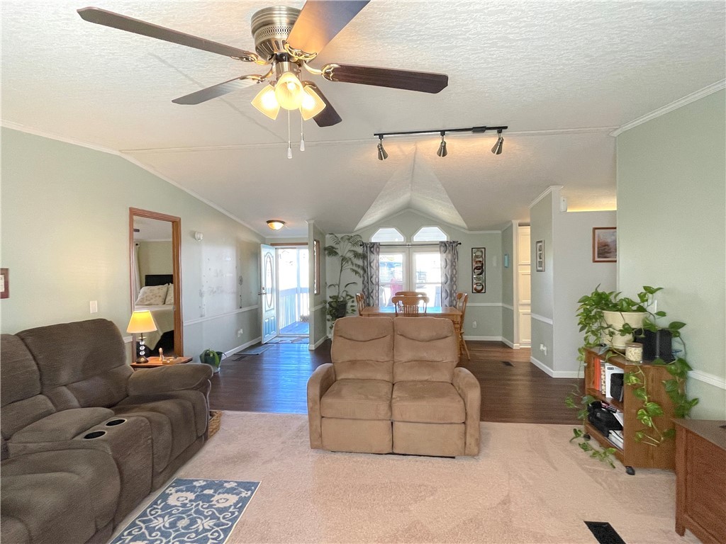 136 Jones Road West Union, SC 29696 - Photo 14 of 48 Gallery Image 14