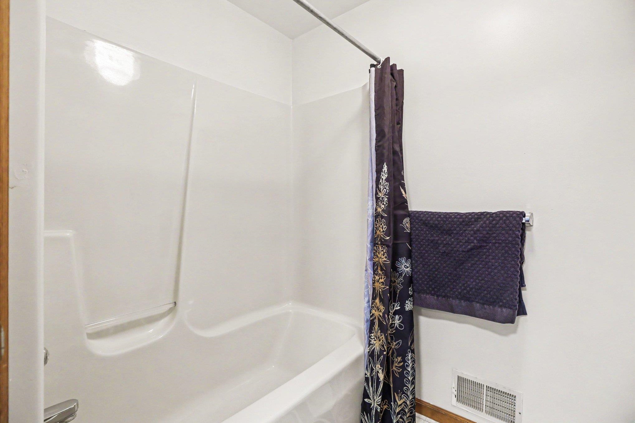 1401 Cummer Street Cadillac, MI 49601 - Photo 17 of 27