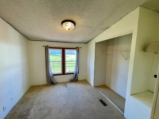 $195,900 | 266 Webers Lane, Brookville, IN 47012