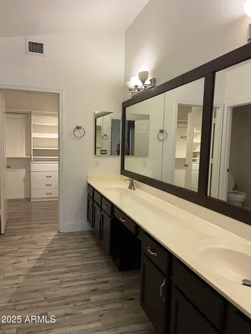 $2,300 | 1128 East Sheffield Avenue, Gilbert, AZ 85296