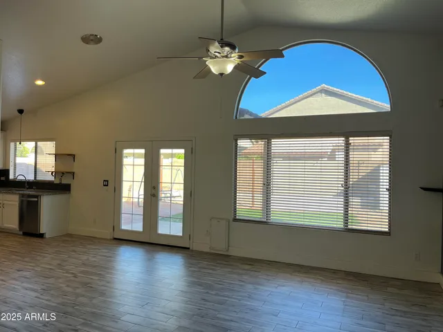 $2,300 | 1128 East Sheffield Avenue, Gilbert, AZ 85296