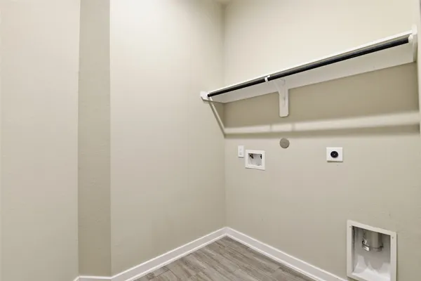 $2,600 | 9515 Willard Drive, Manvel, TX 77583
