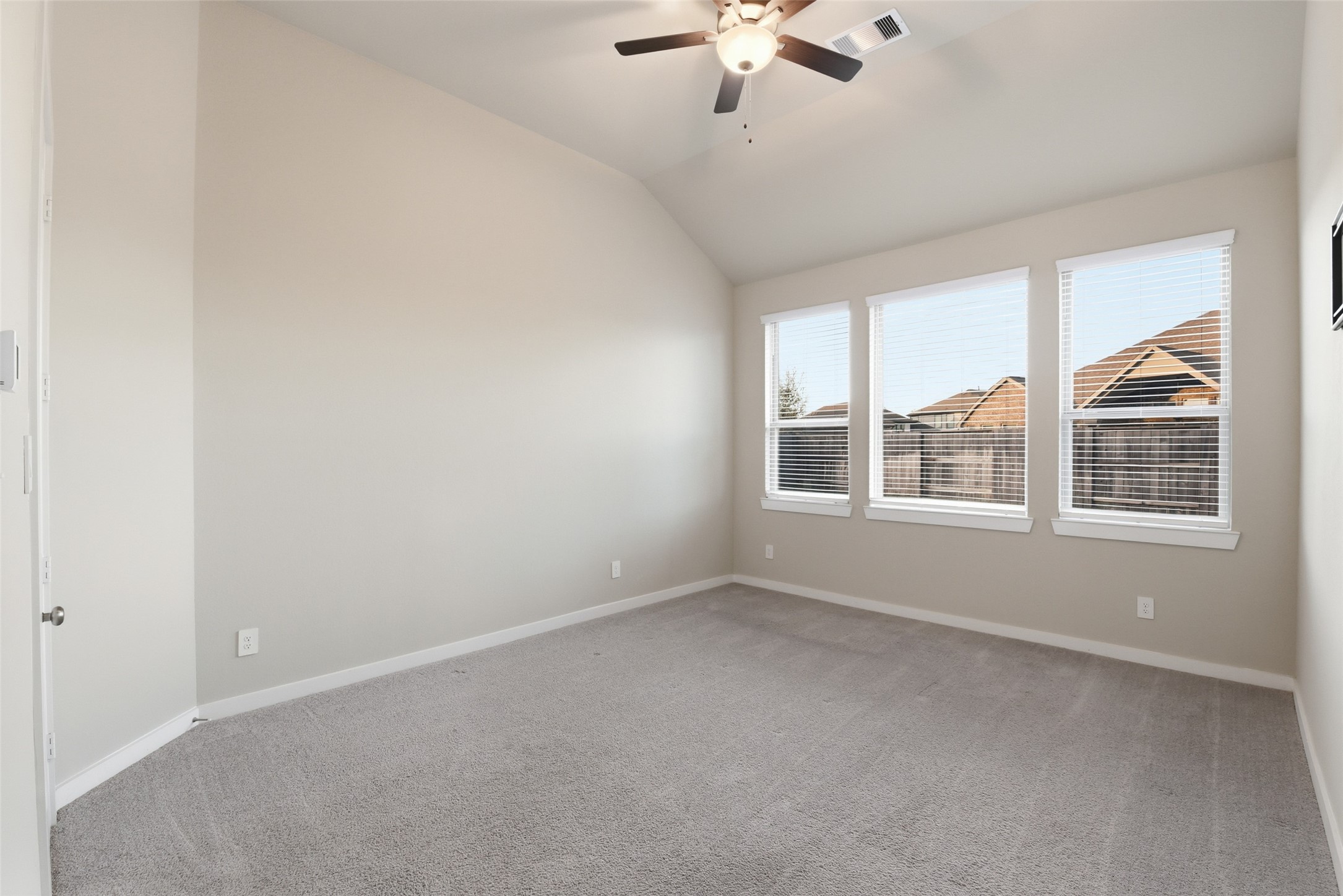 9515 Willard Drive Rosharon, TX 77583 - Photo 29 of 40