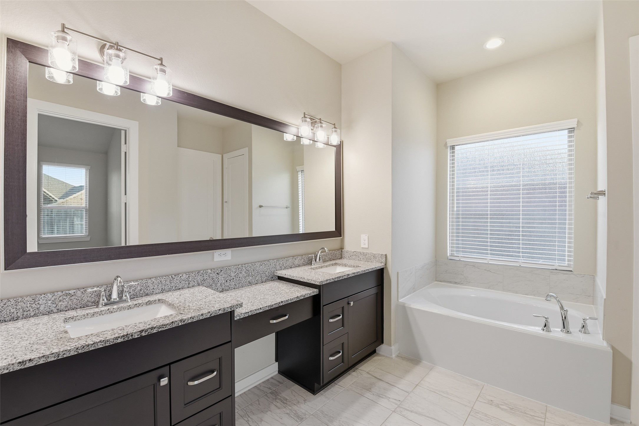 9515 Willard Drive Rosharon, TX 77583 - Photo 31 of 40